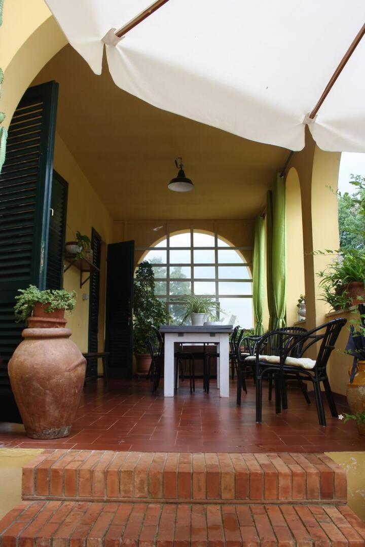 Tenuta Poggio Farnia Bauernhof *